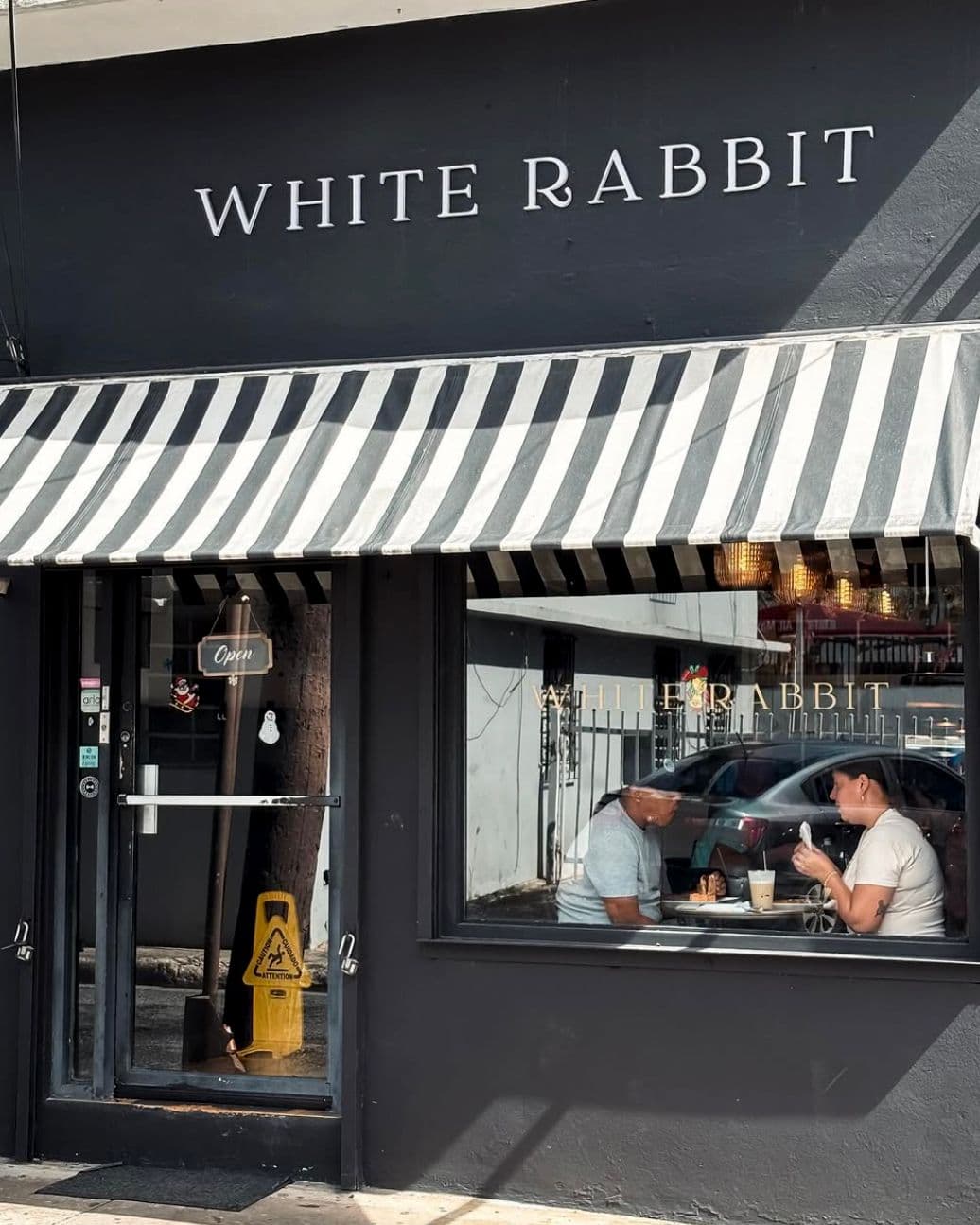 White Rabbit Bistro