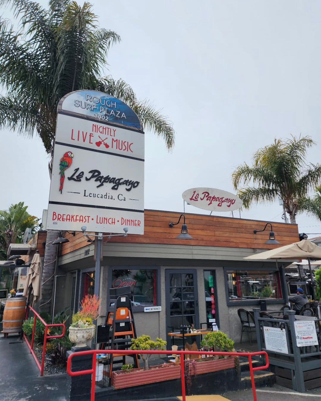 Le Papagayo