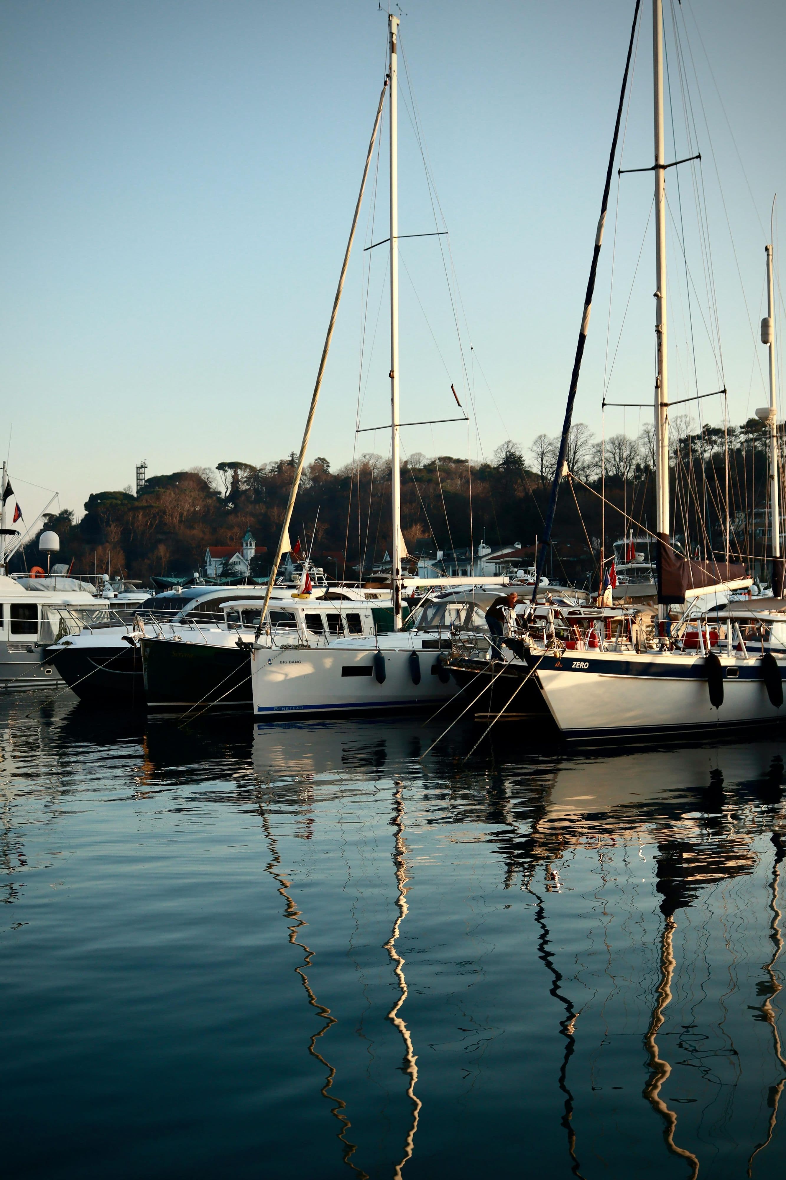 Morning walk along Vilamoura Marina